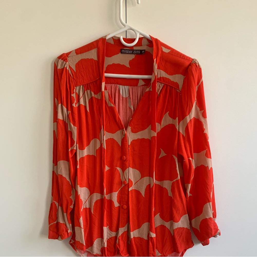 Mister zimi red/beige button down blouse size 6